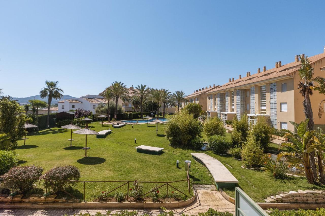 Golden Beach Jávea Exterior photo